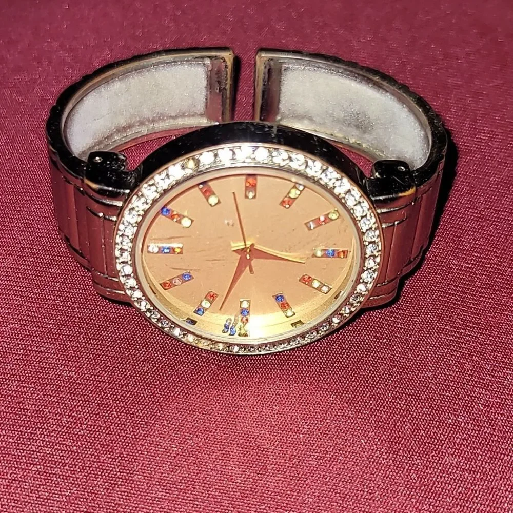 Beautiful Stainless Steel Diamond Silver watch